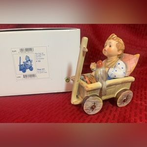 Hummel Figurine I’m Carefree #633